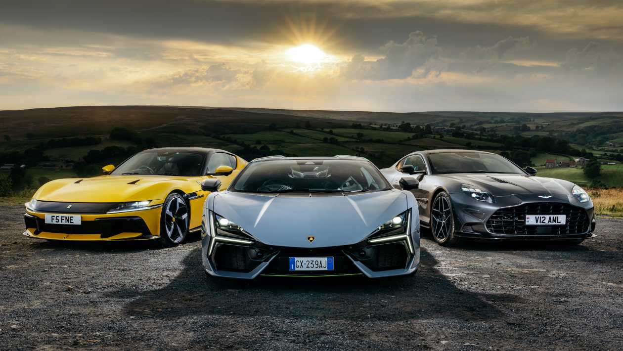 خودرو بهمثابه فرهنگ؛ چرا ایتالیا برندهایش را حفظ کرد و بریتانیا نه؟ Who makes the best V12 supercar? Ferrari, Lamborghini and Aston Martin go head-to-head | evo