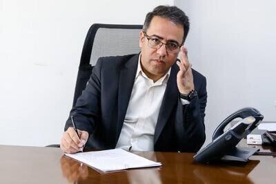 بازآفرینی مراکز رشد در عصر هوش مصنوعی؛ حرکت از استقرار استارتاپها به پلتفرم ارزشآفرین بازآفرینی مراکز رشد در عصر هوش مصنوعی؛ حرکت از استقرار استارتاپها به پلتفرم ارزشآفرین
