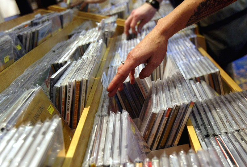 بازگشت طوفانی CD به بازار موسیقی جهان! / وقتی نسل Z تسلیم نوستالژی میشود بازگشت طوفانی CD به بازار موسیقی جهان! / وقتی نسل Z تسلیم نوستالژی میشود